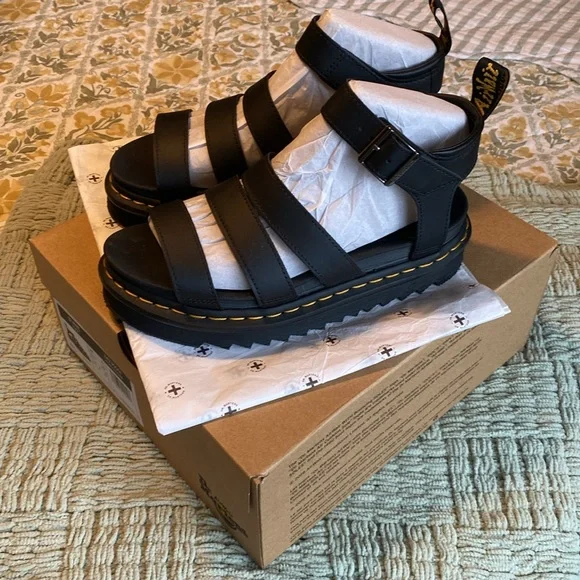 Dr. Martens Blaire Platform Sandal - Women's Sz 8 - Picture 2 of 4